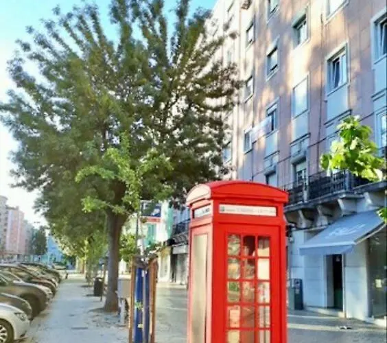 Ola ! Central Lightning Quiet View Garden 10mn Airport * ליסבון