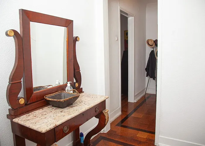 Ola ! Central Lightning Quiet View Garden 10mn Airport