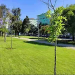 Ola ! Central Lightning Quiet View Garden 10mn Airport Apartamento